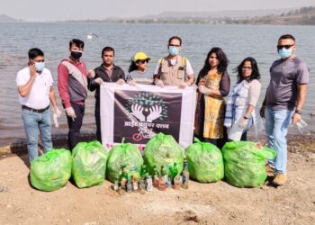 खडकवासल्यात प्लास्टिक मुक्त अभियानाअंतर्गत ६ बॅग कचरा जमा
