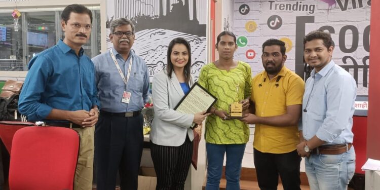 “बाईमाणूस” कायम ऊर्जा देणारा पुरस्कार – झोया लोबो