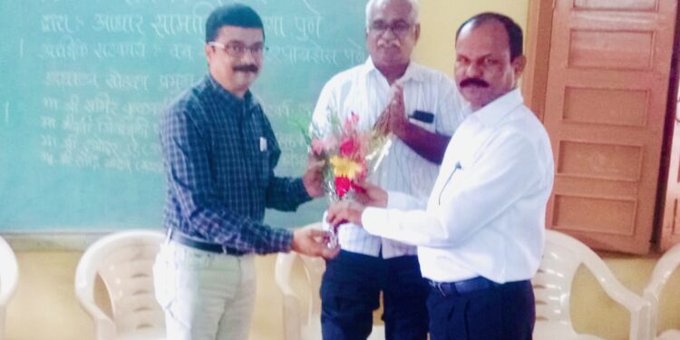 महापालिकेच्या विद्यार्थ्यांसाठी संगणक सख्य प्रकल्पाचा आरंभ