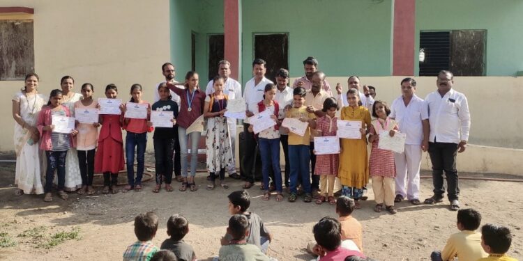 महाराष्ट्रदिनी शहापूर येथे चित्रकला स्पर्धा संपन्न