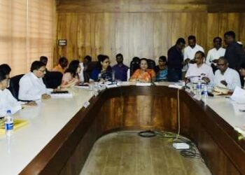 संभाव्य पुरपरिस्थितीच्या पार्श्वभूमीवर मदत करणाऱ्या सामाजिक संस्थांची स्वतंत्र यादी करावी – डॉ. निलम गोऱ्हे