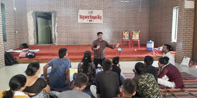 अनुभव शिक्षा केंद्रातर्फे एकदिवसीय संविधानिक मूल्ये कार्यशाळा संपन्न