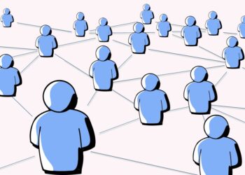 वाड्या वस्त्यांवर योजना पोहचवण्याचा शिक्षकांचा उपक्रम